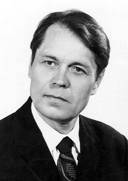 Файл:Эсеней.jpg
