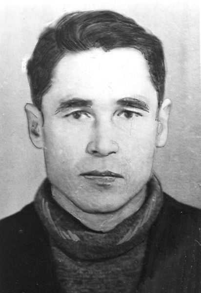 Файл:Батырбаев.jpg